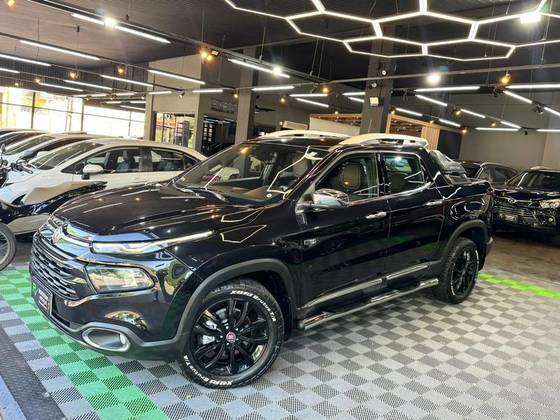 FIAT TORO 2.0 16V TURBO DIESEL RANCH 4WD AT9